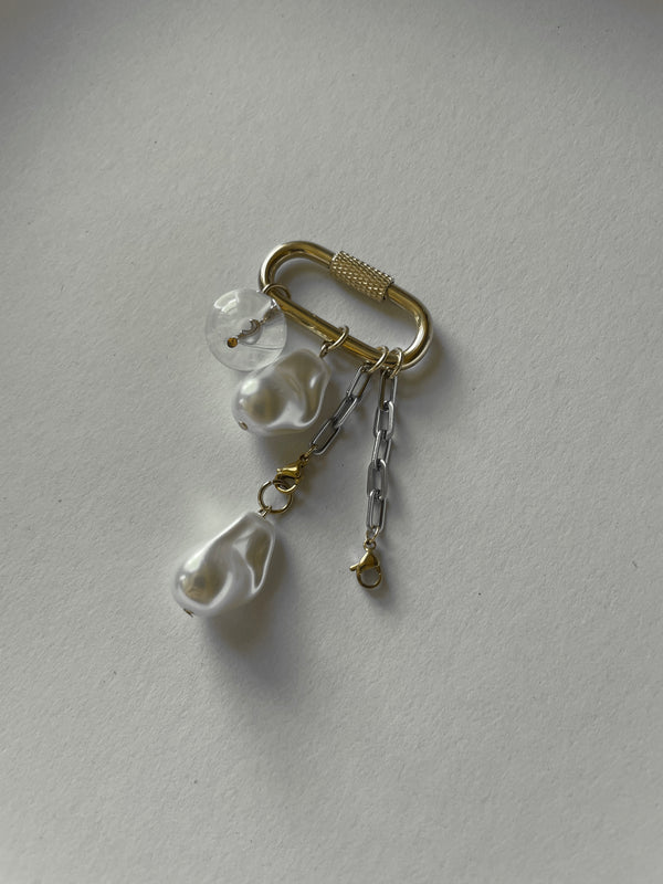 V5 Charm Set